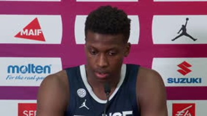 Amical - Ntilikina : "Tout donner pour rendre hommage à Moerman"