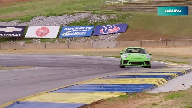 2019 Porsche 911 GT3 RS At Michelin Raceway Road