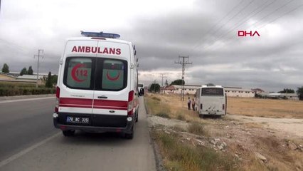 KARAMAN Kadın işçilerin servis midibüsü şarampole indi 16 yaralı