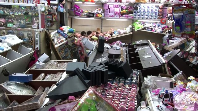 Sel felaketi sonrası esnaf yaralarını sarıyor