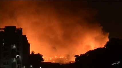 Un incendio destruye miles de viviendas en una barriada de Daca