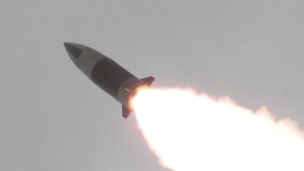 北, 미사일 쏘면서 "중국과 군사협력"...의도는? / YTN