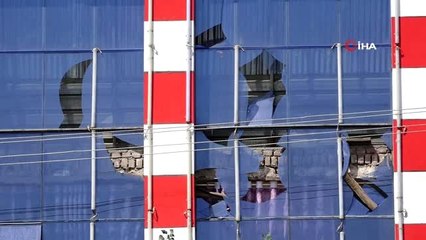 - Kabil'de Düğün Salonundaki Patlamada 63 Kişi Öldü