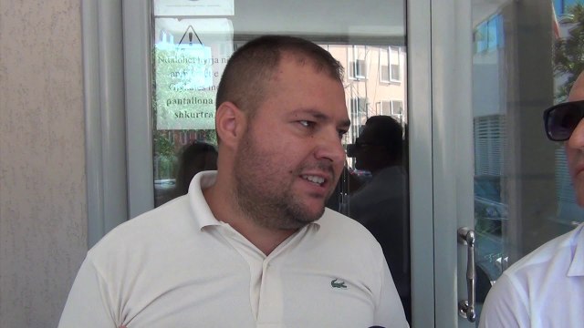 Gjykata e Vlorës lë në burg sulmuesin e turistëve spanjollë - News, Lajme - Vizion Plus