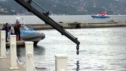 SARIYER'DE DENİZE UÇAN MİNİBÜS ÇIKARILDI - 1