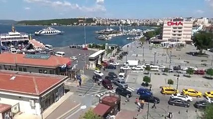 Çanakkale feribot iskelesinde yoğunluk