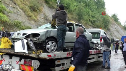 Bartın'da baba ve oğullarının can verdiği kazada otomobil düştüğü barajdan çıkarıldı