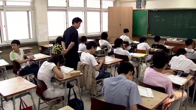 2학기 고교 3학년 44만 명부터 무상교육 시행 / YTN