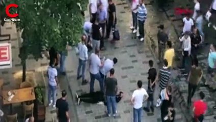 Taksim'i karıştıran kavga! Bıçaklar ve makaslar konuştu