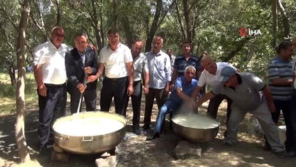 Ahlat'ta geleneksel "ayran aşı" şöleni