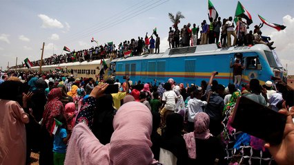 الوثيقة الدستورية.. كيف سيواجه السودان تحديات الانتقال لعهد جديد؟