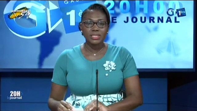 RTG - Dépôt des gerbes de fleurs suivi d’un office religieux au monument aux morts