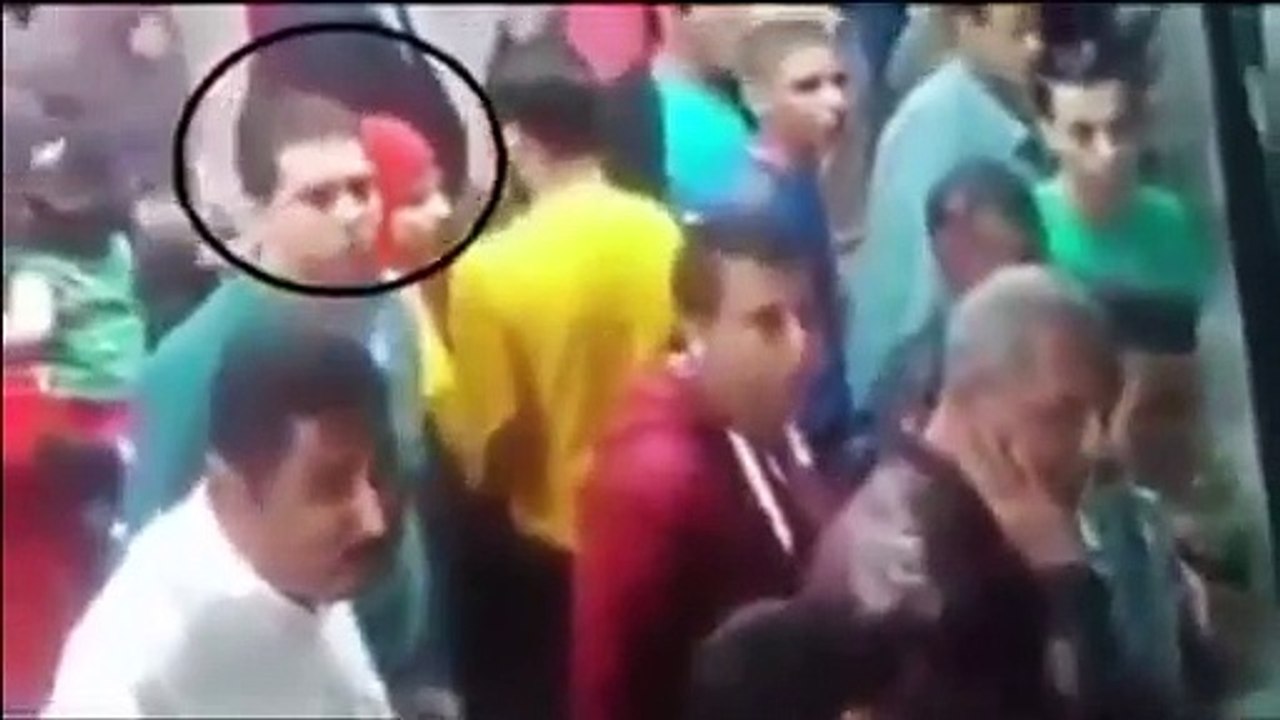 ‫في حَضْرت الشُرطي