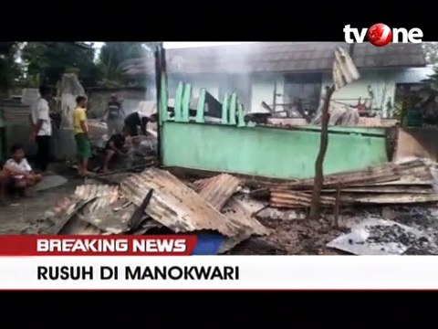Manokwari Rusuh, Gedung DPRD Dibakar