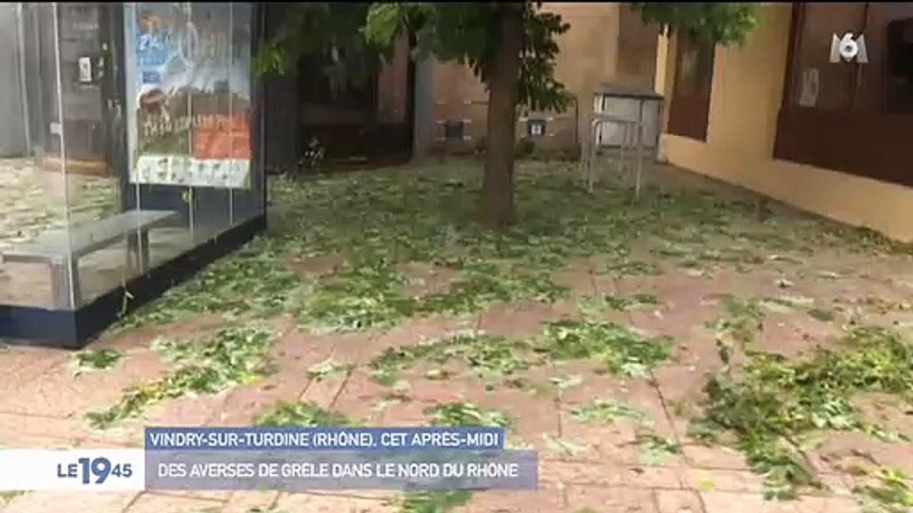 Découvrez les images impressionnantes des orages et de la grêle qui ont fait de nombreux dégâts ces dernières heures dans l'est de la France