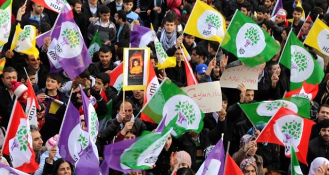 Son dakika! Diyarbakır, Van ve Mardin belediye başkanları görevden alındı