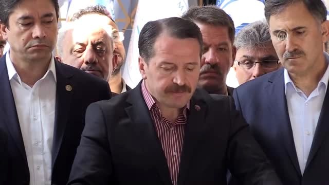 Memur-Sen Başkanı Yalçın: Yeni bir maaş zammı teklifini en geç bugün sunmalarını istiyoruz