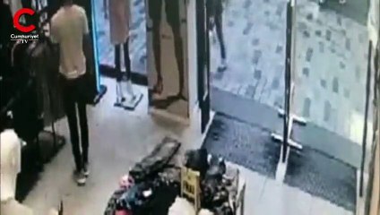 İstiklal Caddesi'nde motosikletiyle dehşet saçtı