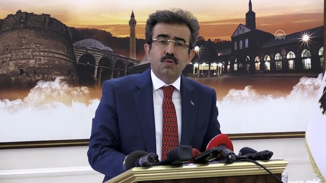 Diyarbakır Valisi Hasan Basri Güzeloğlu (2)