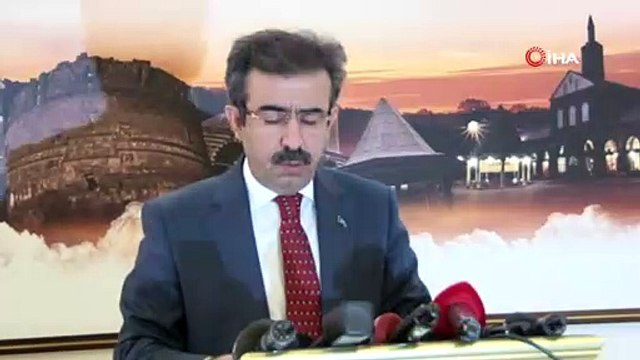 Diyarbakır Büyükşehir Belediye Başkan Vekili olan Hasan Basri Güzeloğlu açıklamalarda bulundu