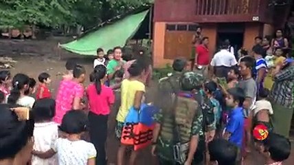 မြန္ျပည္နယ္ ေရေဘးသင့္ျပည္သူမ်ားအတြက္ သြားေရာက္လွဴဒါန္းခဲ့တဲ့ ခ်မ္းခ်မ္း (႐ုပ္/သံ)