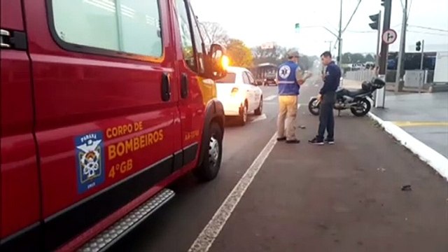 Acidente de trânsito é registrado na Avenida Brasil, em Cascavel