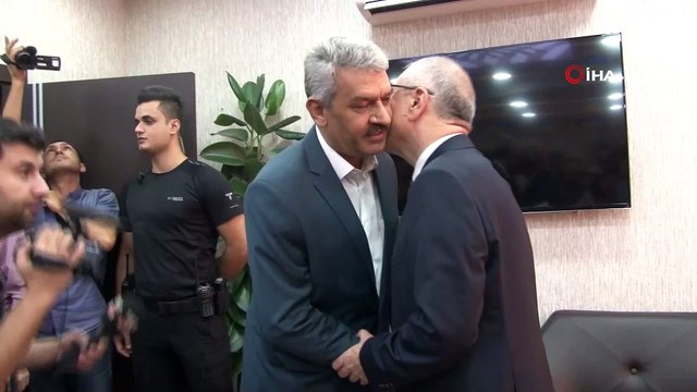 Vali Yaman, Belediye Başkan Vekilliği görevine başladı