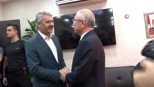 Vali Yaman, Belediye Başkan Vekilliği görevine başladı