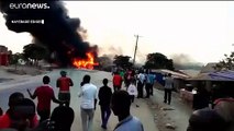 شاهد: 10 قتلى على الأقل في حادث اصطدام شاحنة بثلاث سيارات في غرب أوغندا