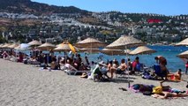 Bodrum plajları yabancı turistlere kaldı
