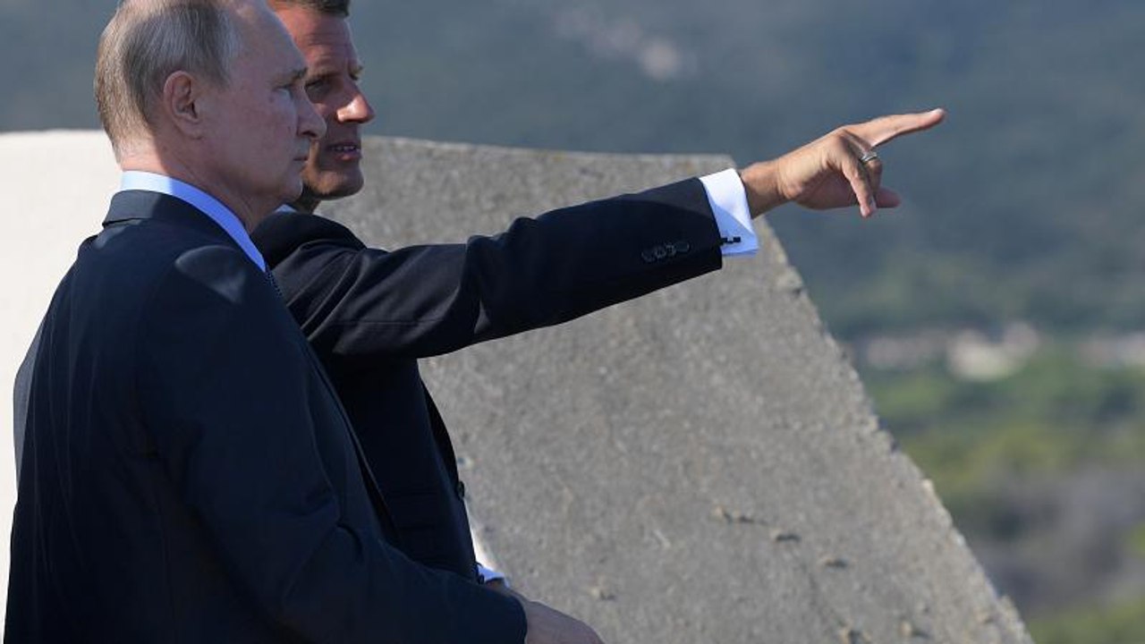 Macron-Putyin találkozó a G7-csúcs előtt