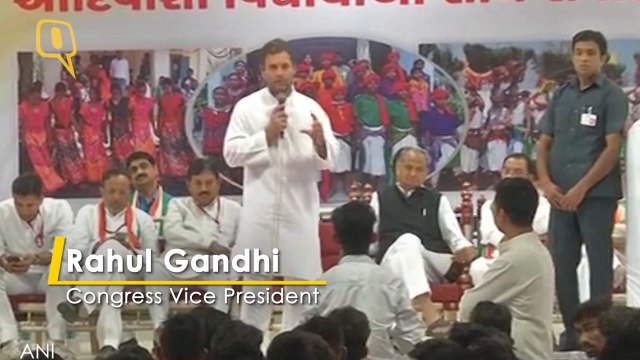 Rahul Interacts With Tribal Students on Day 3 of His Gujarat Yatra