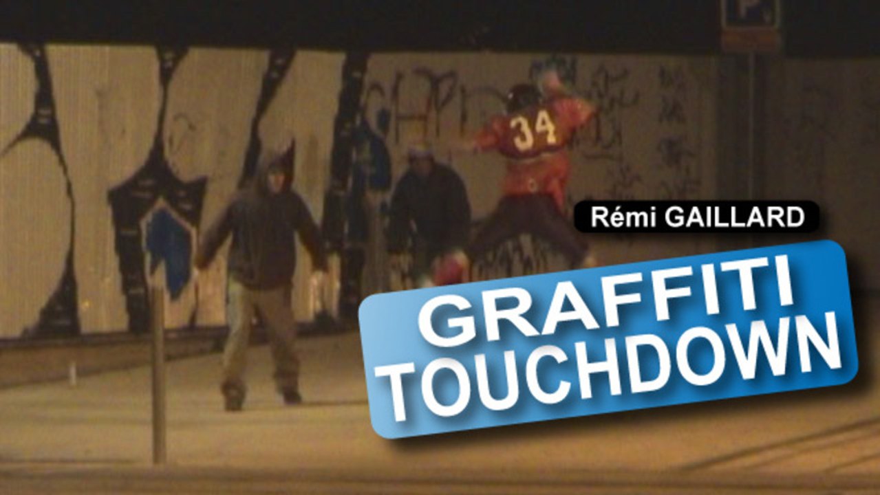 Graffiti Touchdown  (Rémi Gaillard)