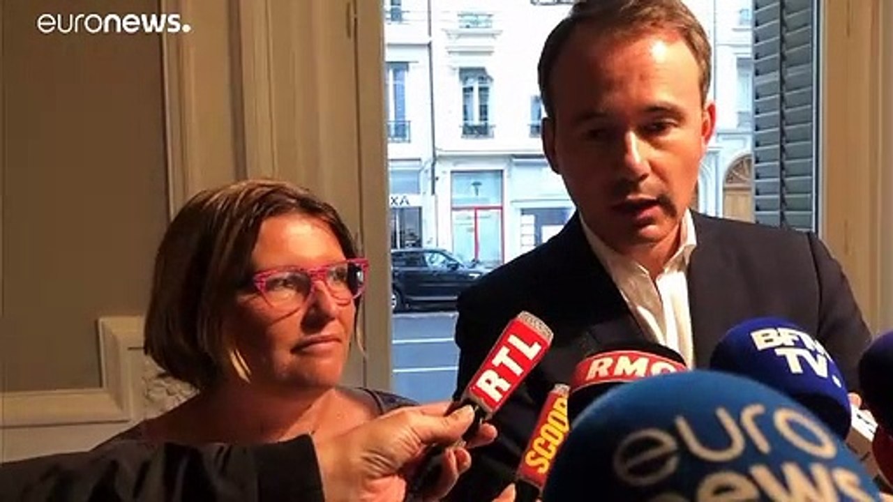 7 Babys ohne Arme: Eltern reichen Klage ein