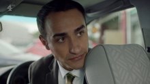 Stath.Lets.Flats.S02E01