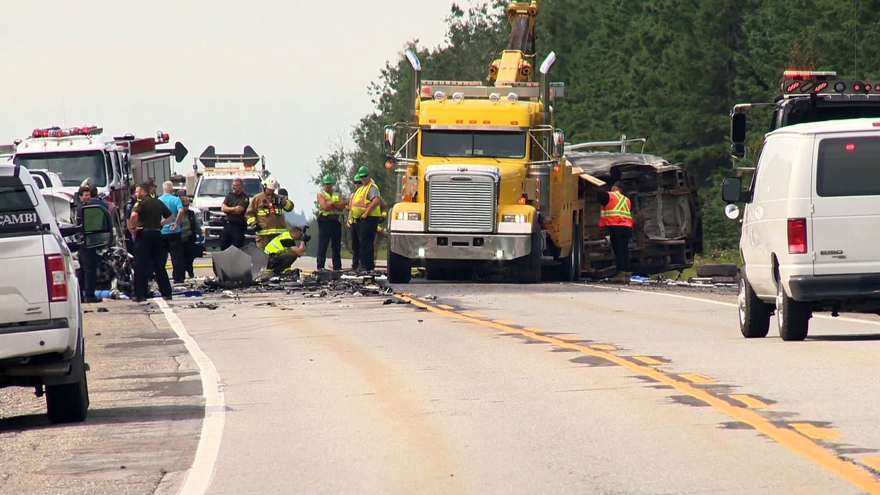 Collision mortelle entre deux véhicules à Saint-Simon - Reportage