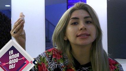 ¡Bebeshita y Fanny cumplen reto en bikini y sin maquillaje! | Enamorándonos