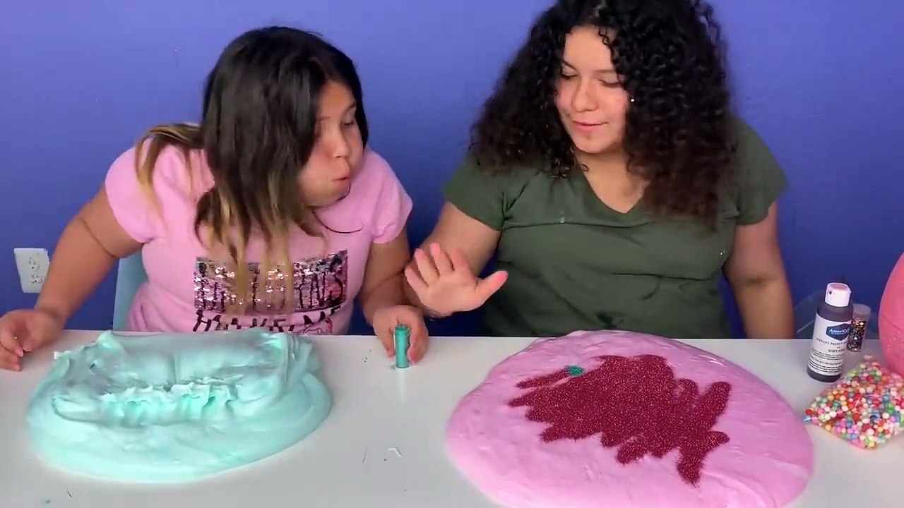 DIY GIANT FLUFFY EASTER EGG SLIMES - SUPER FLUFFY SLIME