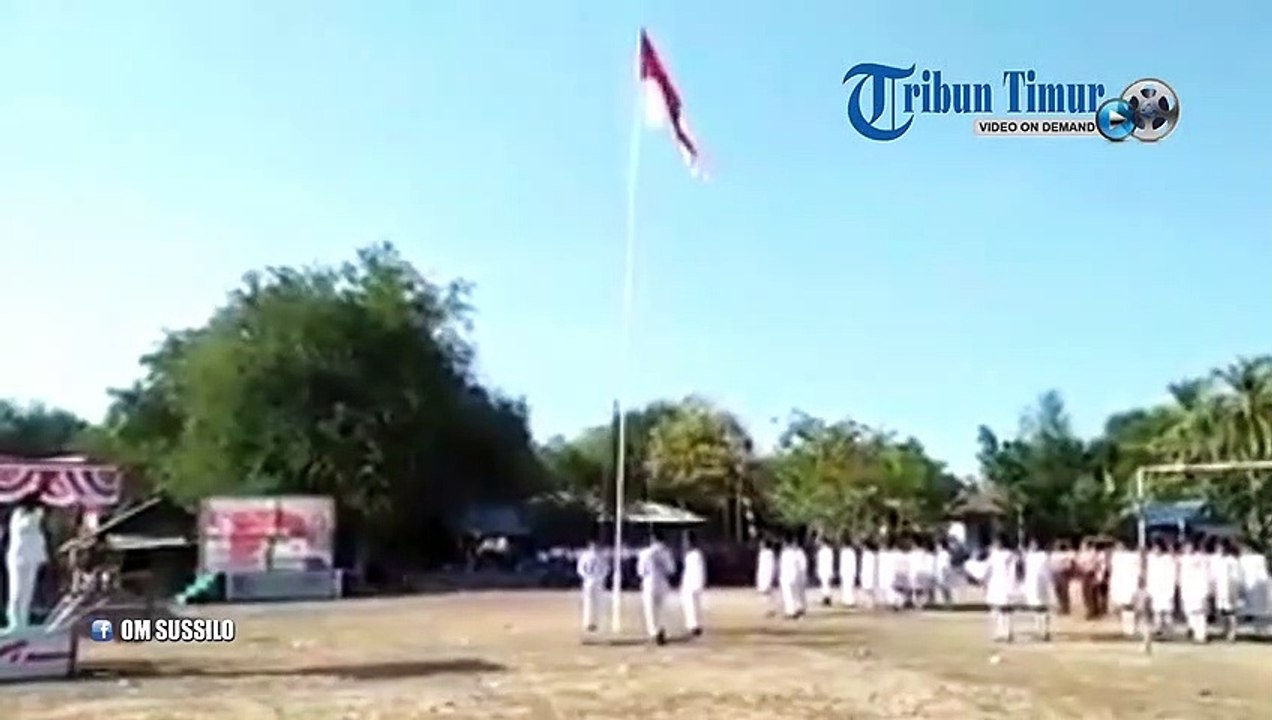 Detik-detik Paskibra Jatuh Saat Panjat Tiang Bendera di Kabupaten Alor