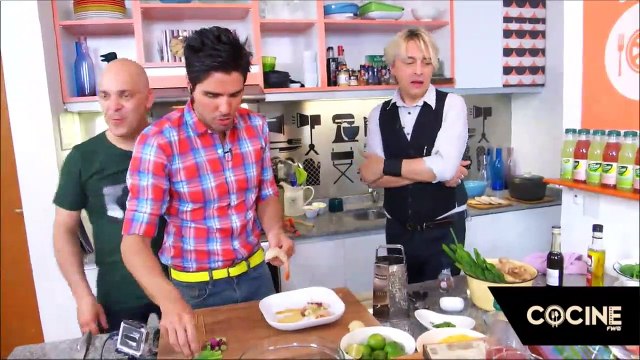 Esteban Prol habla con Javier Ponzone sobre El agujerito sin fin