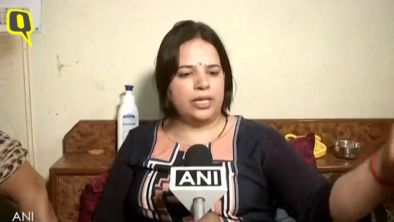 Lucknow Policeman Shoots Man Dead