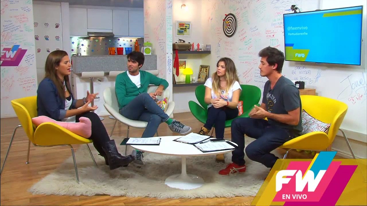 Personal Play Videos presenta Una chica en apuros