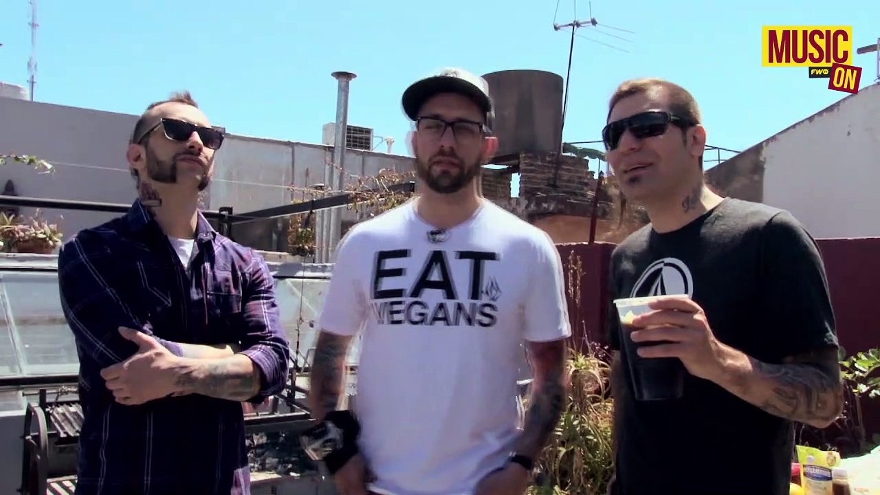 Músicos Parlantes - Carajo