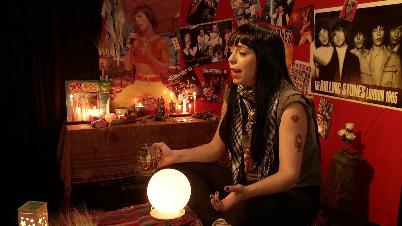 Veronica Lorca | Nancy, la rolinga adivina | Monotributo