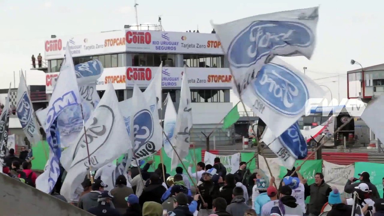 La intimidad de La 4, la hinchada de Ford