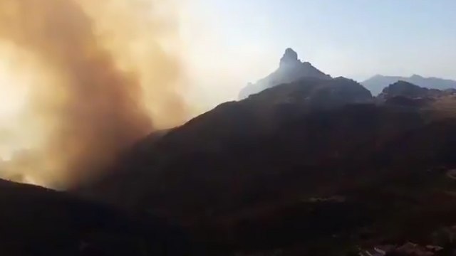 La bajada de temperaturas favorece la extinción en Gran Canaria