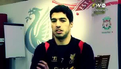 Luis Suarez, el goleador uruguayo, en Liverpool: "se extraña la juntada con amigos" - parte 1