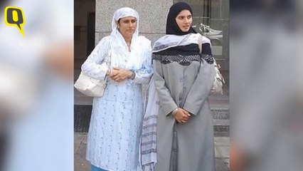 Picture of Sania Mirza in Hijab is From Mecca, Not Pakistan