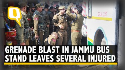 Скачать видео: Several Injured in Grenade Attack at Jammu Bus Stand, Area Cordoned Off