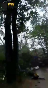 #MyReport | Cyclone Fani: No Current, Broken Windows and Fallen Trees Fear Citizens of Odisha